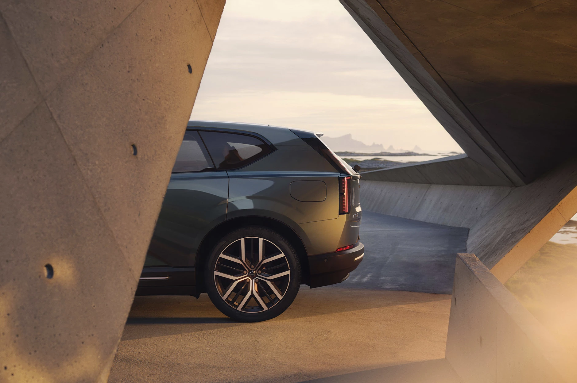 Volvo EX60 Design