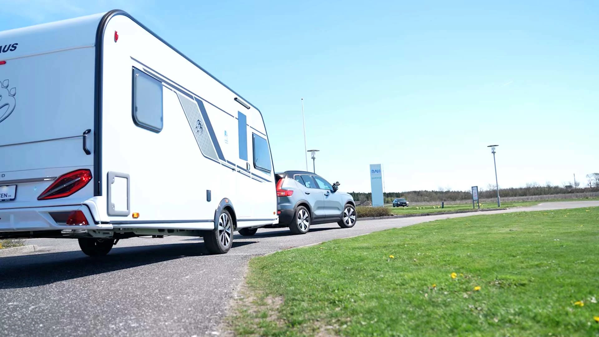 Bilguiden Campingtest Koerebillede