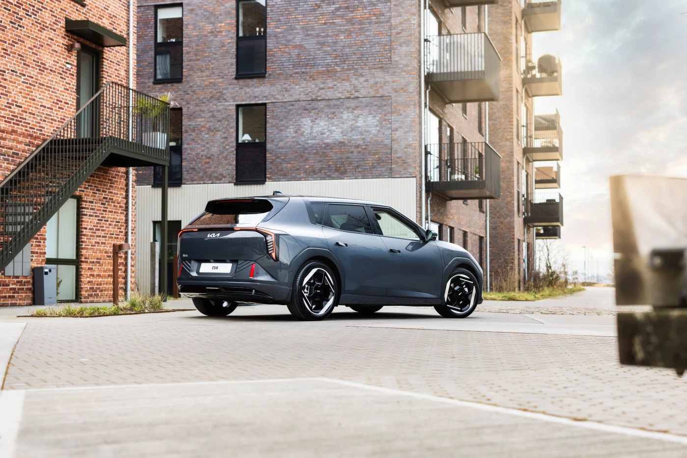 Kia EV4 2025 Hatchback Skraa Side