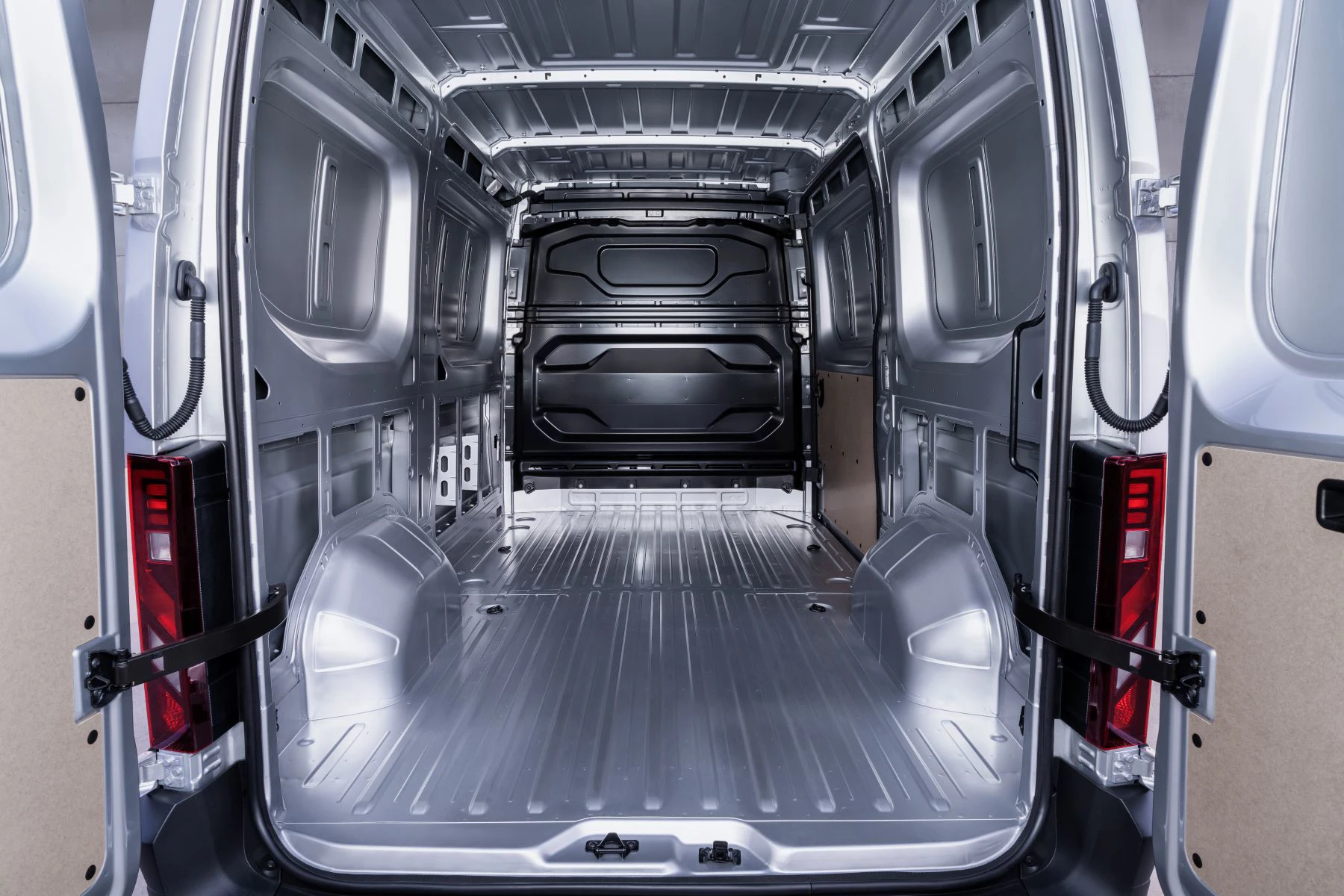 Nissan Interstar 2025 EV Lastrum