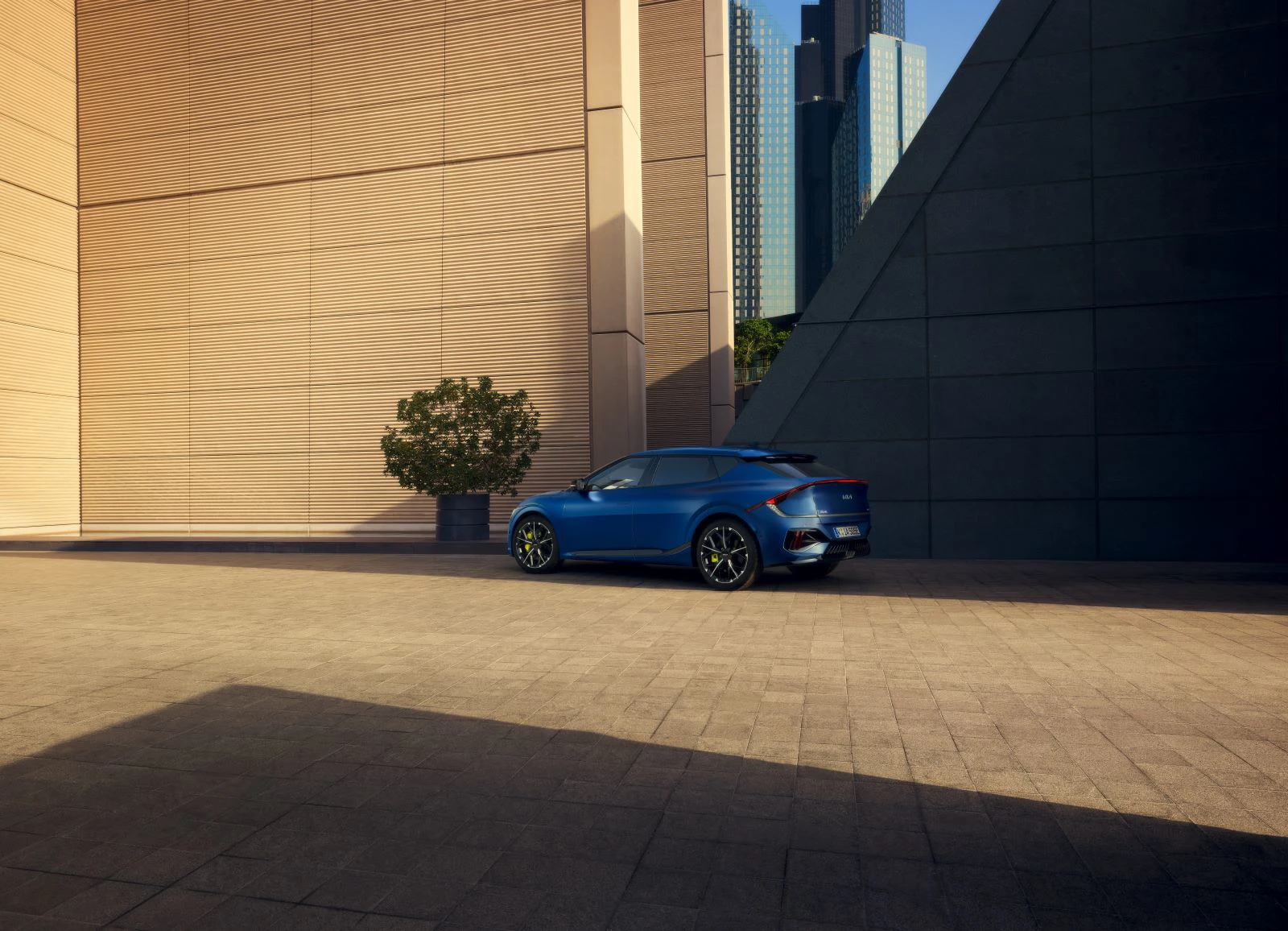 Kia EV6 GT 2025 Parkeret Afstand