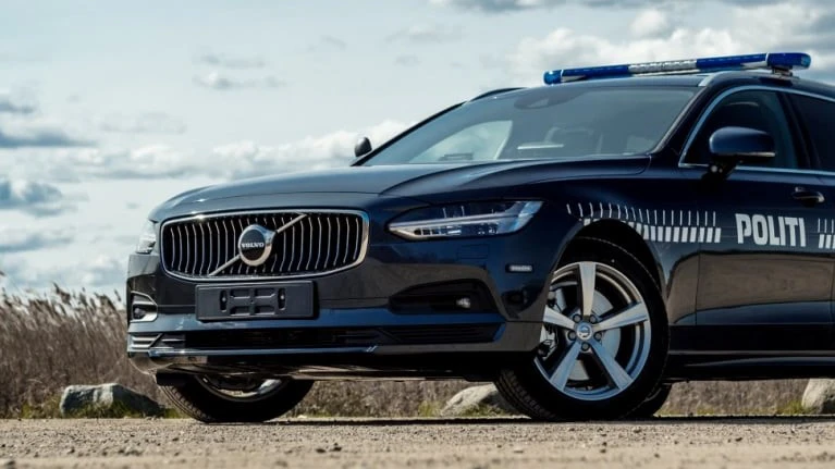 V90 Politi1