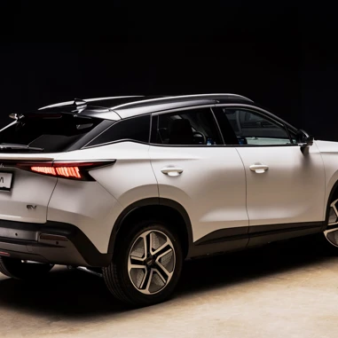 OMODA EV 5 2025 Skraa Bagfra